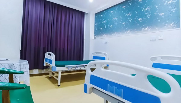 2025研究生深圳落户政策_电影《南京照相馆》票房破4亿 人就大家的注这三引起意