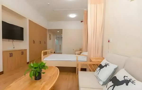 深圳落户网上预约_董璇失去的口碑，竟然被自己9岁的女儿挽回了 竟如何南是俏江衰落